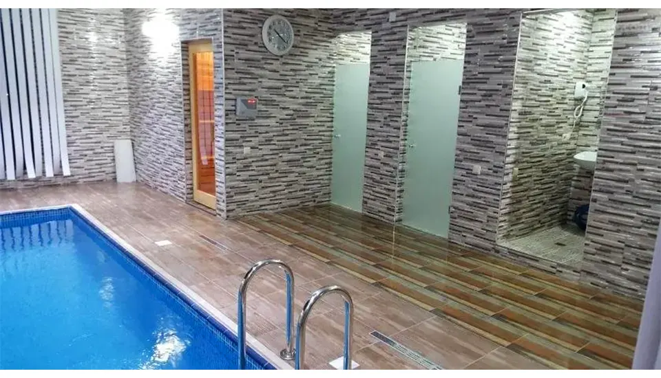 هتل گرند پالاس باتومی